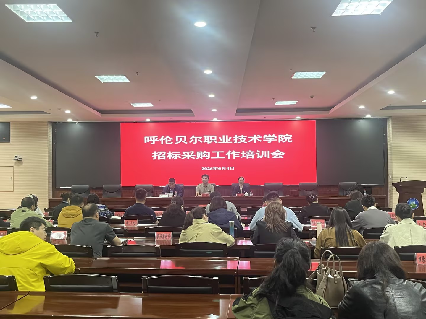 708b8cb1-a7d2-43ad-aa86-68447e376ada.jpg